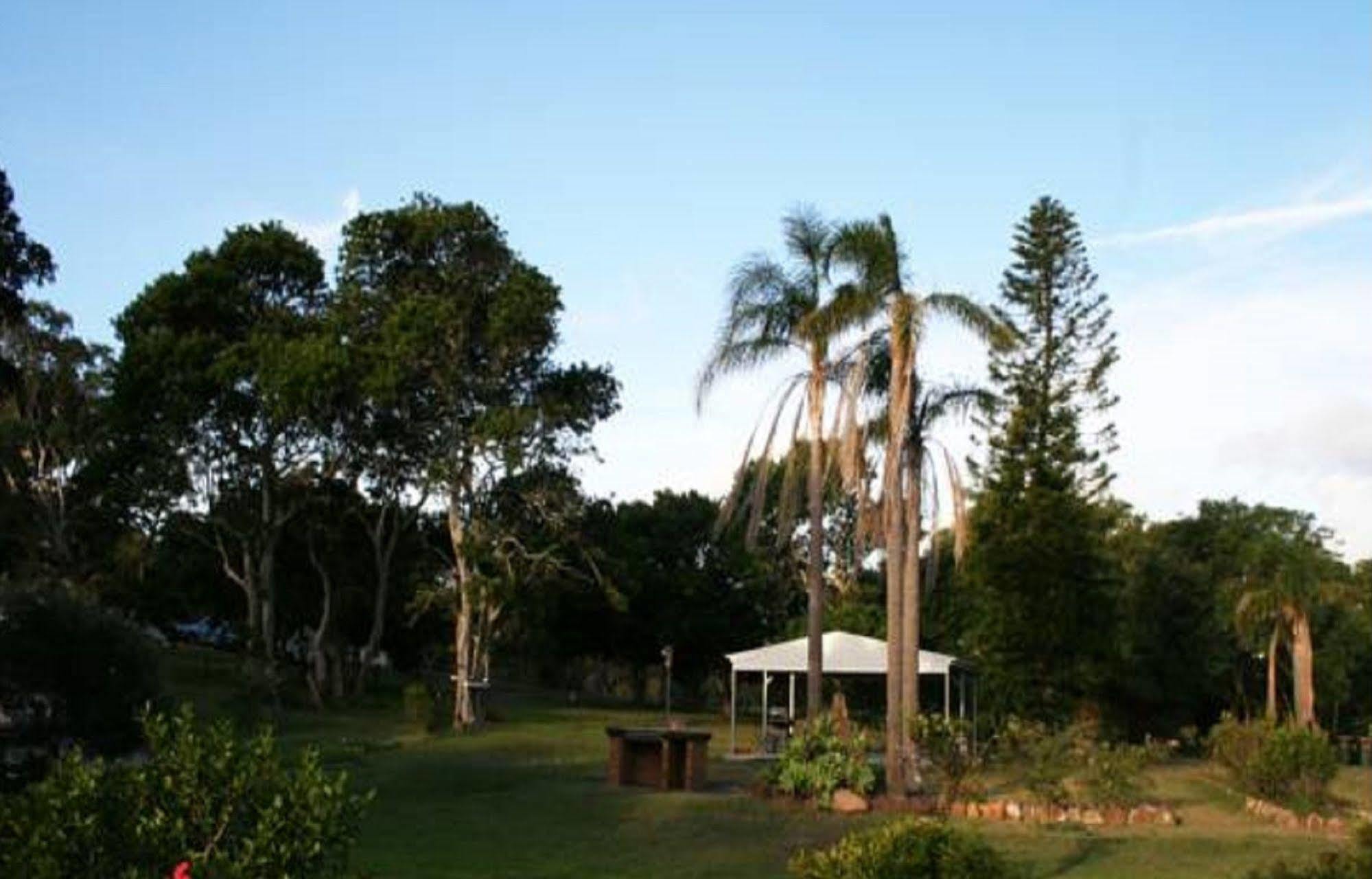 Fern Bay Motel Exterior foto